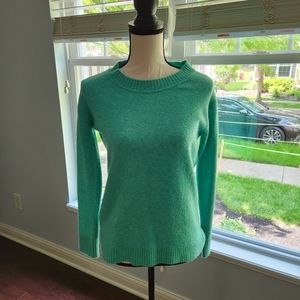 LOFT soft Green Crewneck sweater